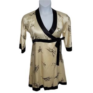 DANIELA CORTE dress ivory silk Asian floral long sleeve wrap S‎